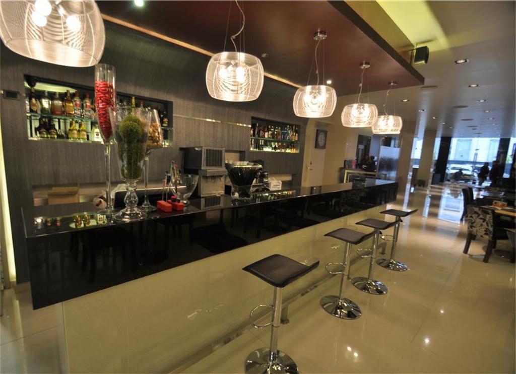 San Miguel de Tucumán Hotel Bicentenario Suites & Spa מראה חיצוני תמונה